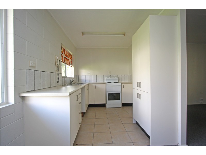 9 Oolilpa Street, Mount Louisa QLD 4814