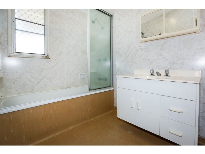 32 Daniels Street, Vincent QLD 4814