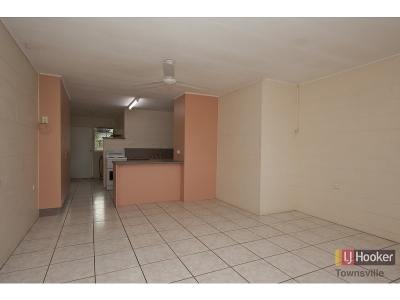 2/6 Bambil Court, Mount Louisa QLD 4814