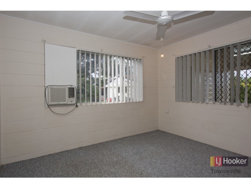 2/6 Bambil Court, Mount Louisa QLD 4814