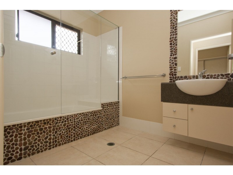 7 Scarisbrick Drive, Kirwan QLD 4817