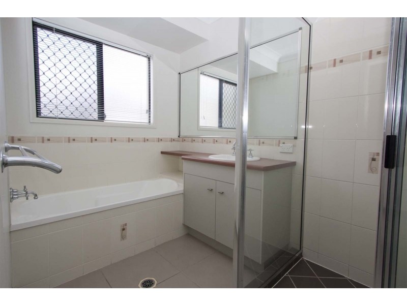 Mount Louisa QLD 4814