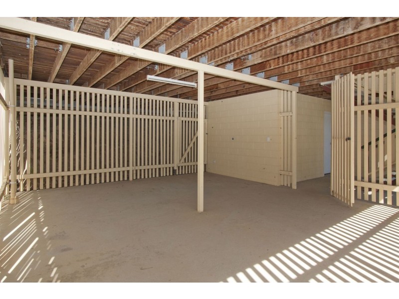 5 Carina Court, Mount Louisa QLD 4814