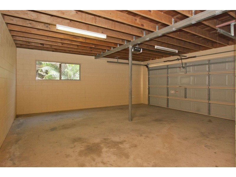 5 Carina Court, Mount Louisa QLD 4814