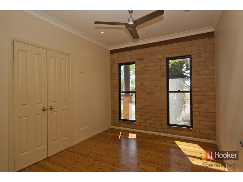 6 Goicoechea Drive, Bushland Beach QLD 4818