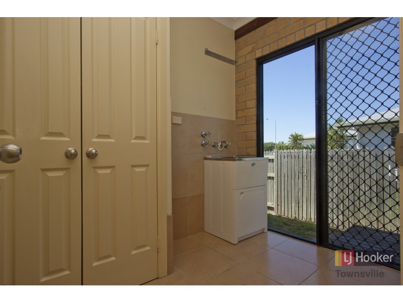 6 Goicoechea Drive, Bushland Beach QLD 4818