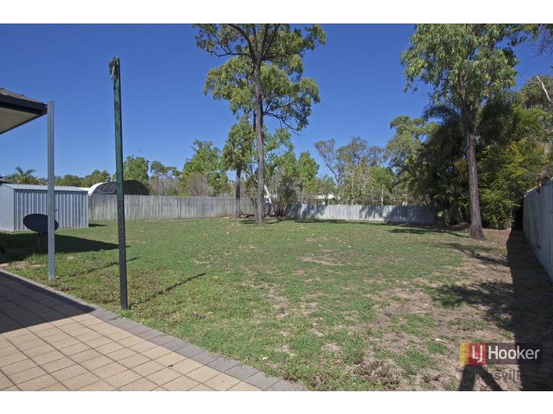 6 Goicoechea Drive, Bushland Beach QLD 4818