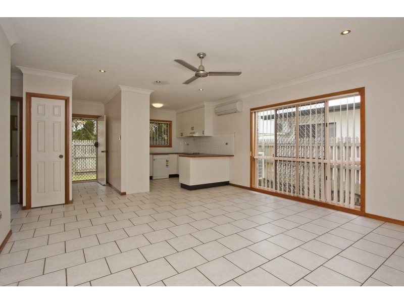 3/50 Latchford Street, Pimlico QLD 4812