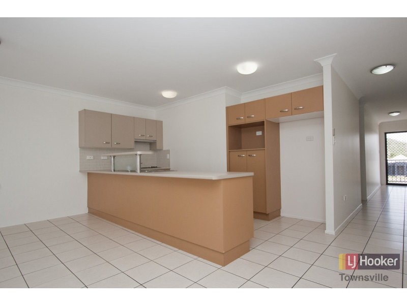 10/2 Freshwater Drive, Douglas QLD 4814