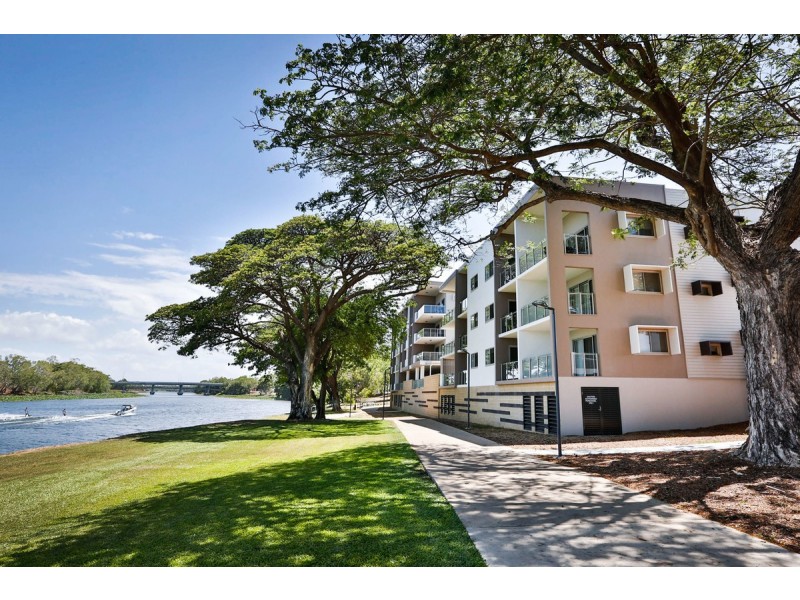 130/1B Sporting Drive, Thuringowa Central QLD 4817