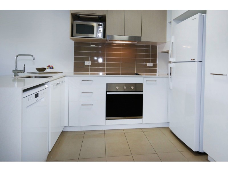 130/1B Sporting Drive, Thuringowa Central QLD 4817