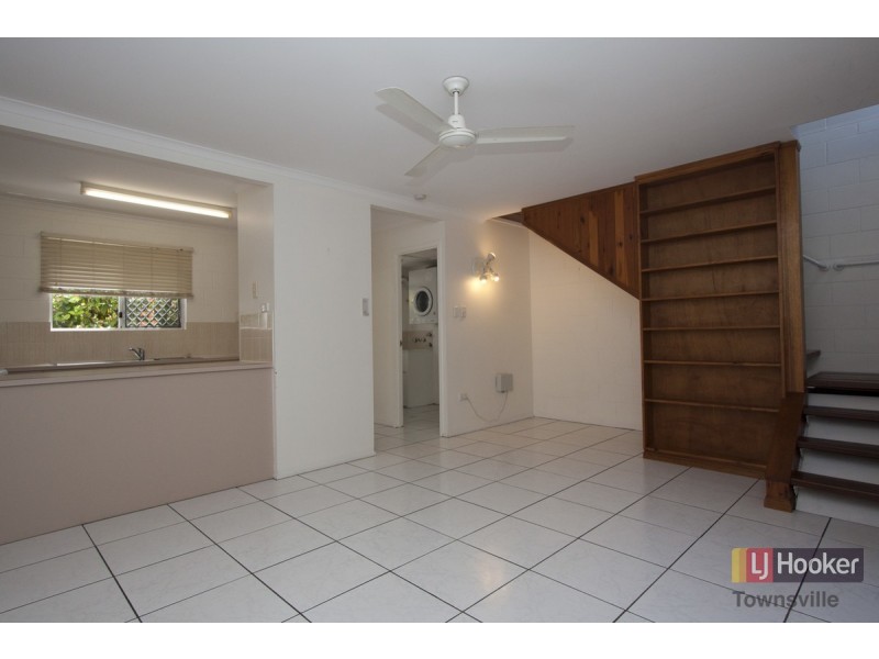 3/21 Landsborough Street, North Ward QLD 4810