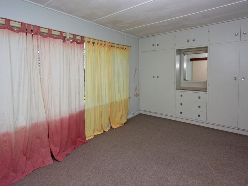 Pimlico QLD 4812