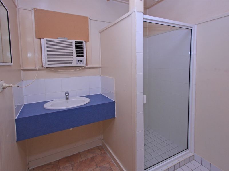 Pimlico QLD 4812