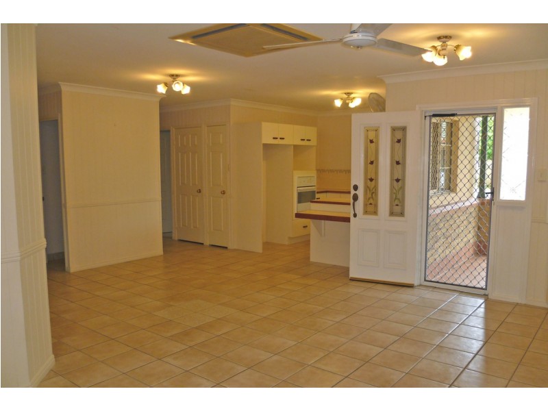 2/13 Pugh Street, Aitkenvale QLD 4814