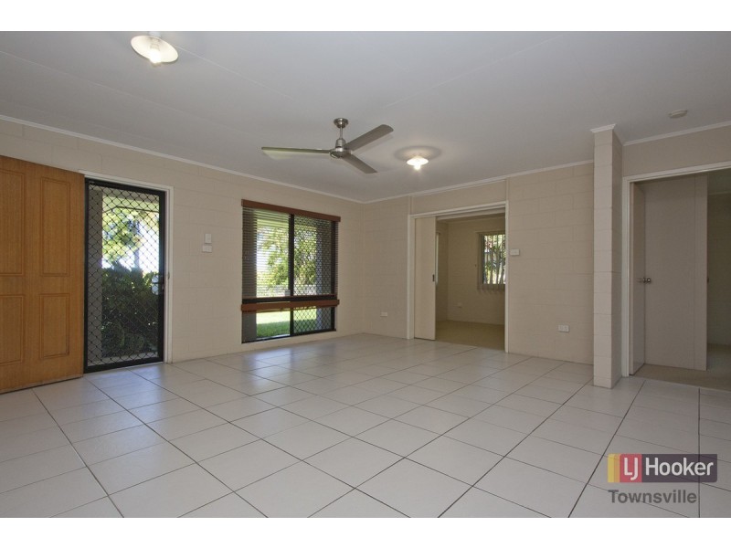 231 Stuart Drive, Wulguru QLD 4811