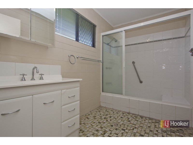 231 Stuart Drive, Wulguru QLD 4811