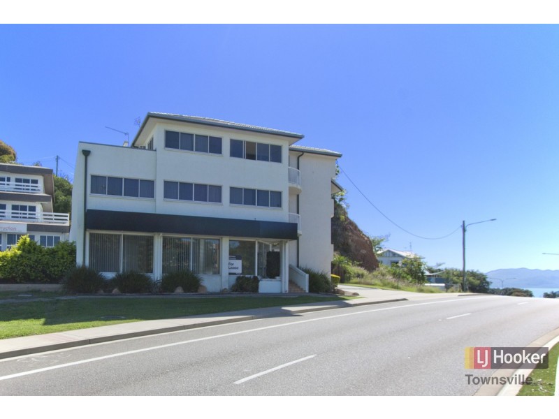 1/2 Oxley Street, Townsville City QLD 4810