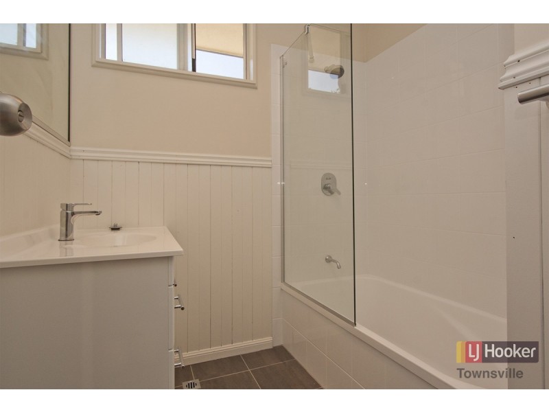 60 Gladys Street, Kelso QLD 4815