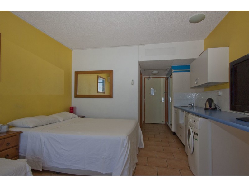 1204 & 1205/75 The Strand, North Ward QLD 4810