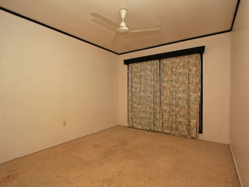 Pimlico QLD 4812
