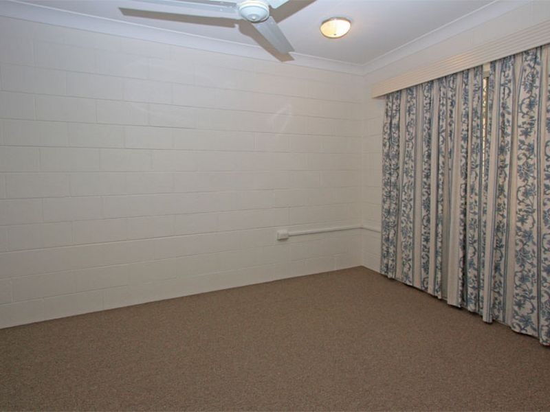 West End QLD 4810