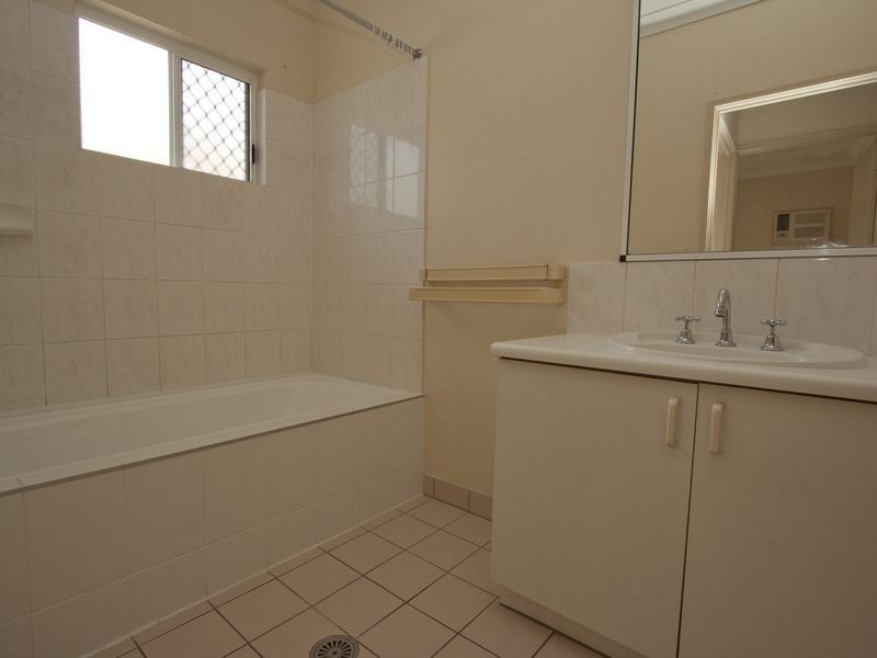 Mount Louisa QLD 4814