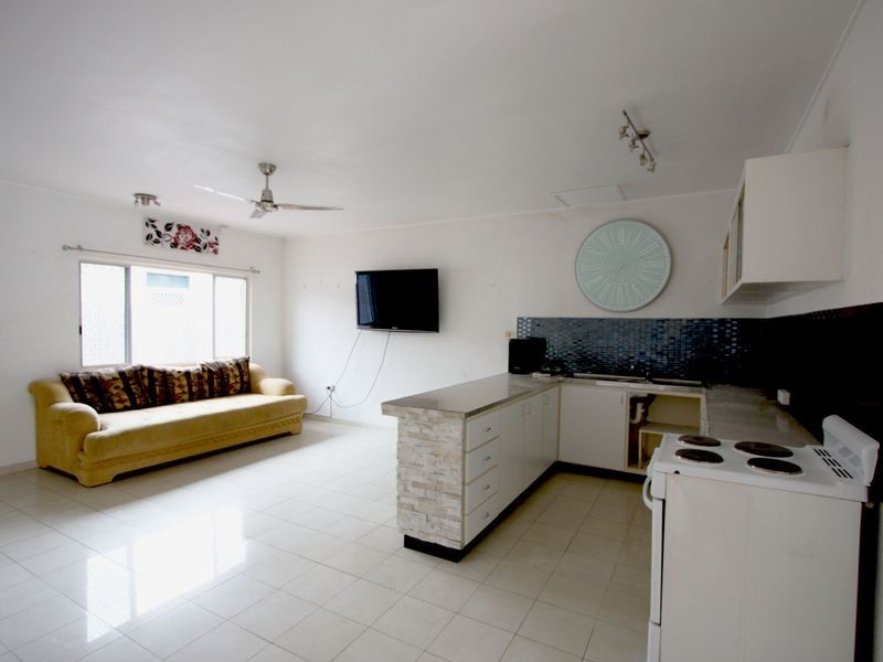Pimlico QLD 4812