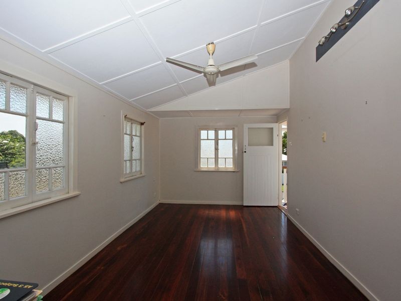 Railway Estate QLD 4810