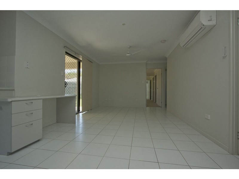 7 Coolidge Street, Mount Louisa QLD 4814