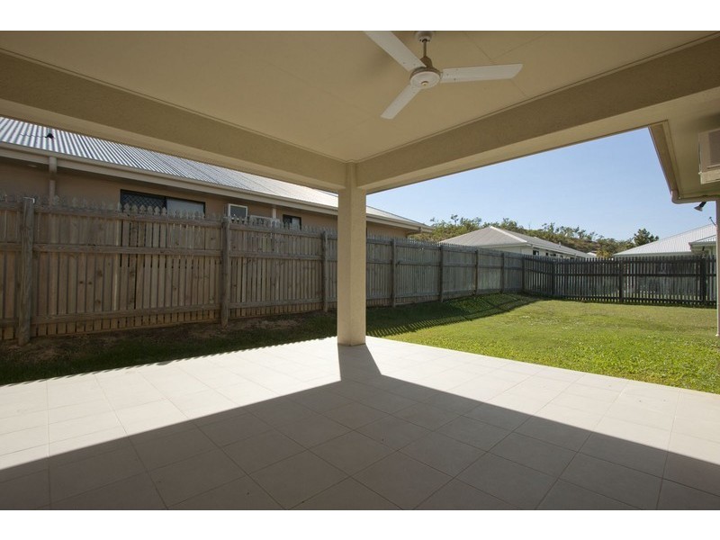 7 Coolidge Street, Mount Louisa QLD 4814