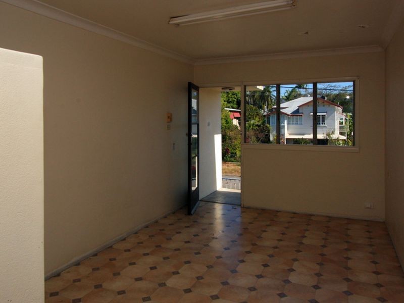 Hermit Park QLD 4812