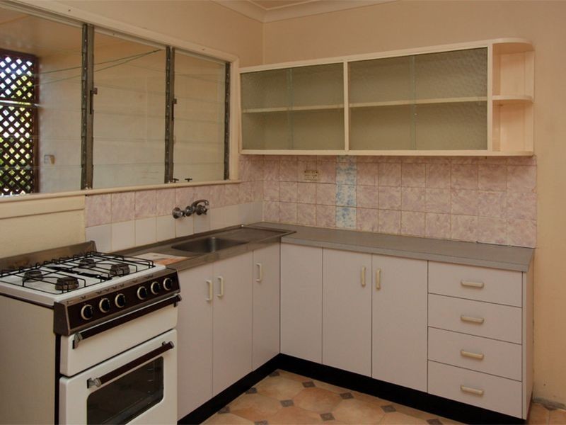 Hermit Park QLD 4812