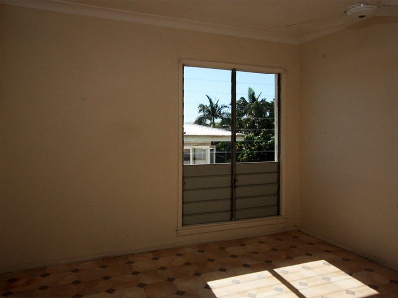 Hermit Park QLD 4812