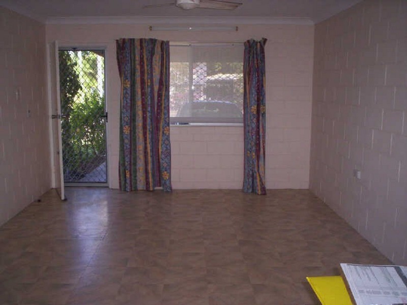 2/45 Clancy Street, Kirwan QLD 4817