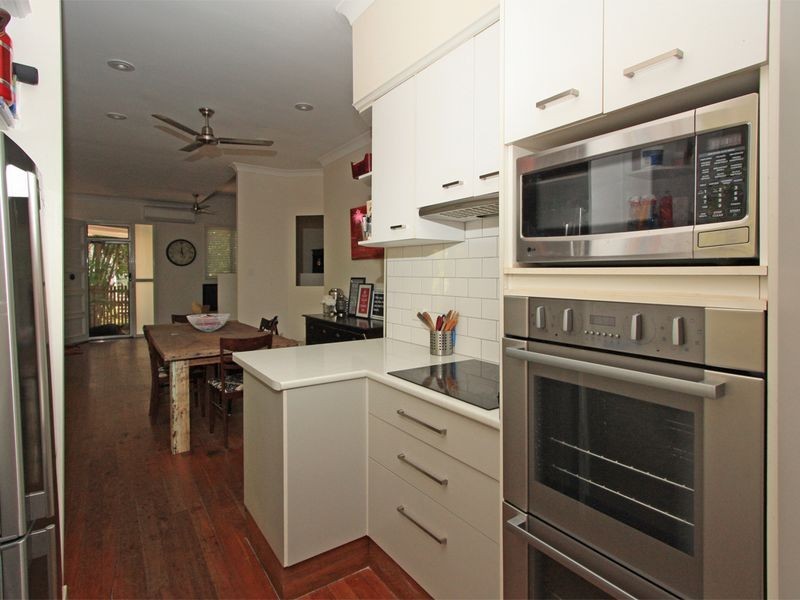 Railway Estate QLD 4810