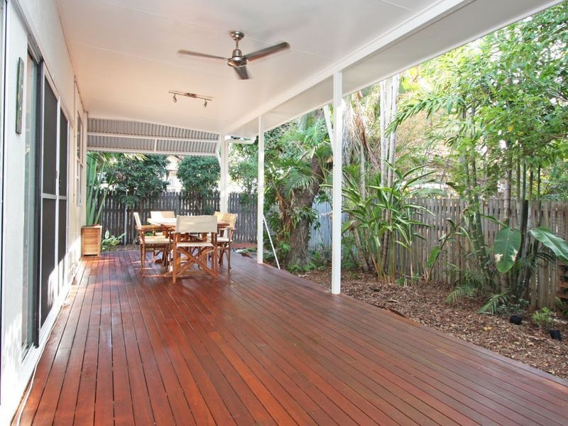 Railway Estate QLD 4810