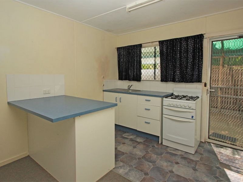Pimlico QLD 4812
