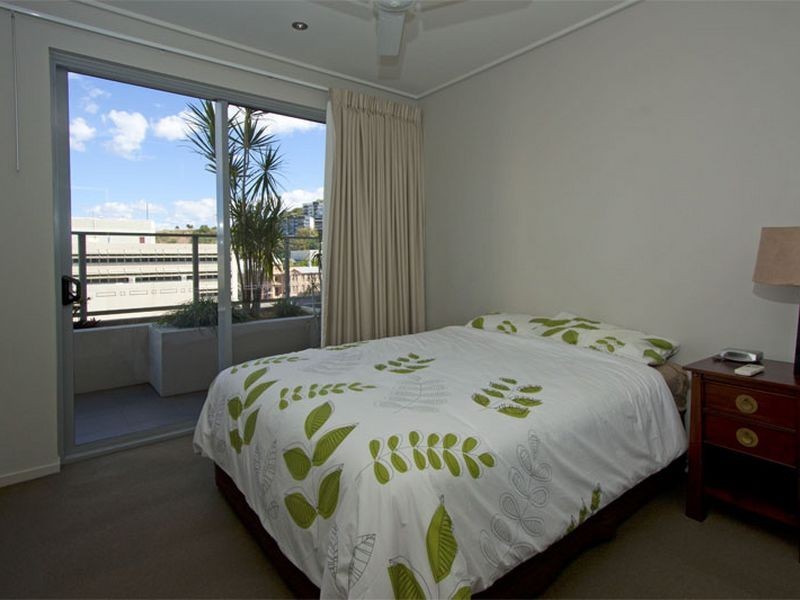 Townsville City QLD 4810