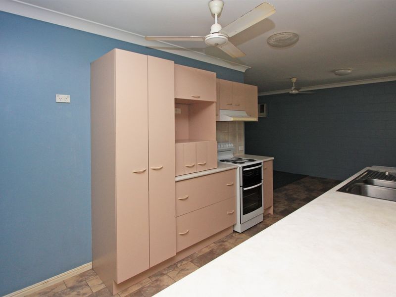 Mount Louisa QLD 4814