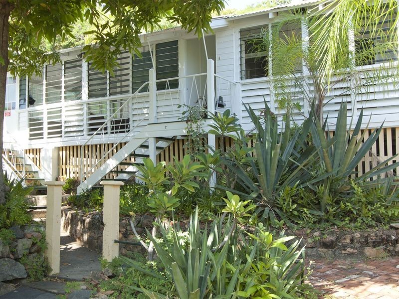 2/204 Denham Street, North Ward QLD 4810