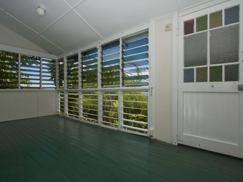 2/204 Denham Street, North Ward QLD 4810