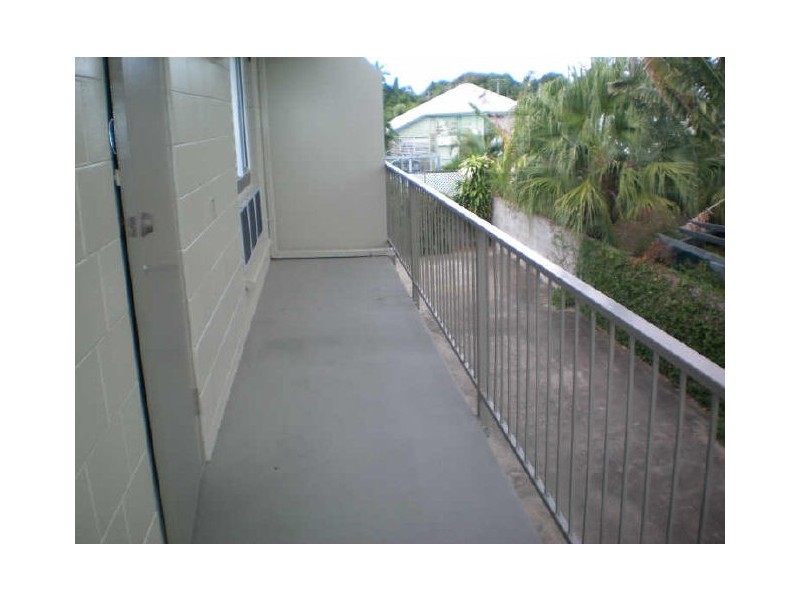 3/21 Leigh Street, West End QLD 4810