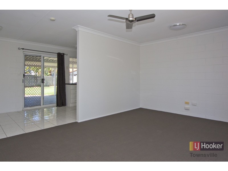 13 Tansey Court, Kelso QLD 4815