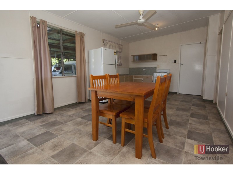 3/4 Benghazi Street, Aitkenvale QLD 4814