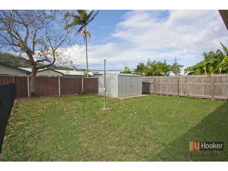 1/5 Halliday Street, Kirwan QLD 4817