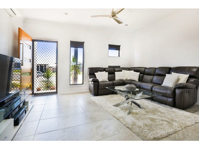 16 Emperor Boulevard, Burdell QLD 4818