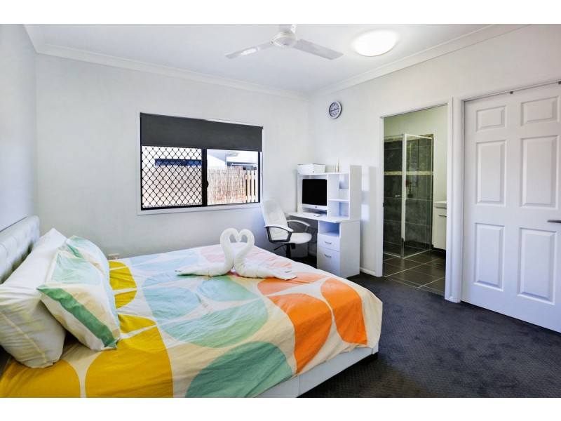 16 Emperor Boulevard, Burdell QLD 4818