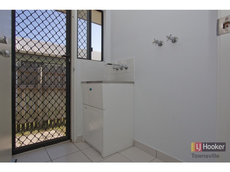 26 Ulysses Drive, Mount Louisa QLD 4814