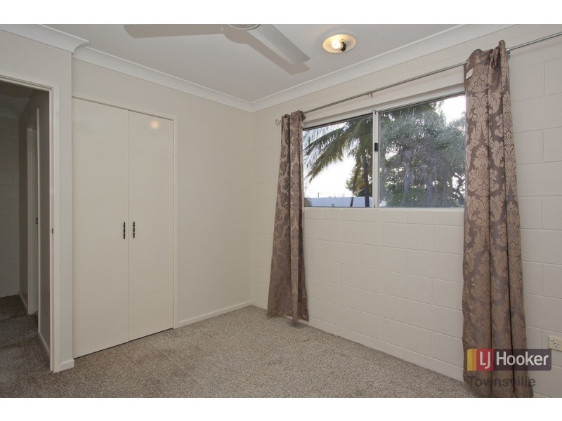 4/7 Palmerston Street, Pimlico QLD 4812